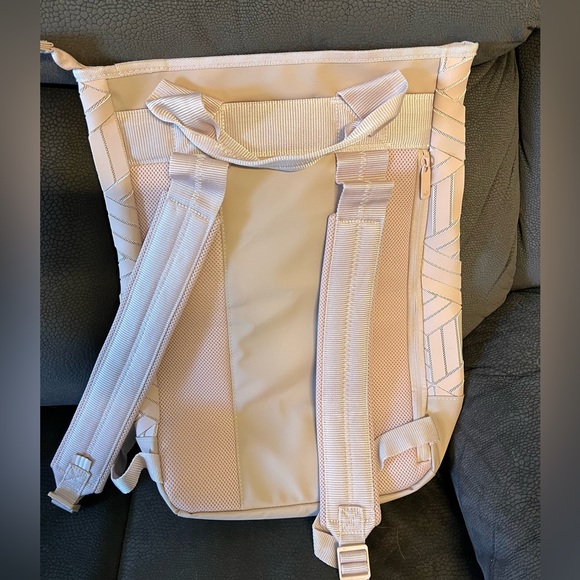 Adidas backpack - brand new - Picture 2 of 7